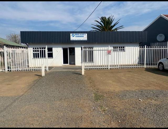BUSINESS FOR SALE IN QUEENSTOWN CENTRAL